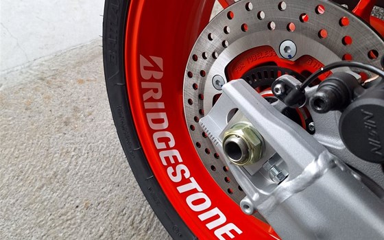 Gebrauchtmotorrad Yamaha XSR900 GP - Bild 10