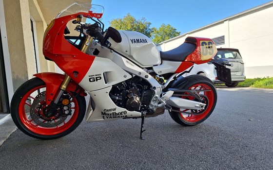 Gebrauchtmotorrad Yamaha XSR900 GP - Bild 3