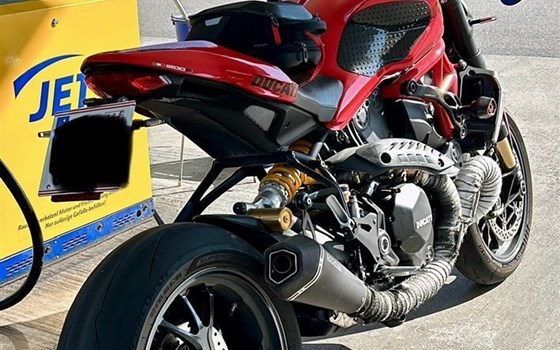 Gebrauchtmotorrad Ducati Monster 1200 R - Bild 5