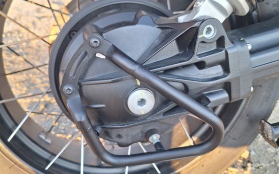 Gebrauchtmotorrad Moto Guzzi V85 TT Evoactive Graphics - Bild 9