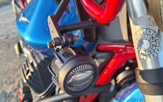 Gebrauchtmotorrad Moto Guzzi V85 TT Evoactive Graphics - Bild 16