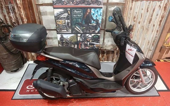 Gebrauchtmotorrad Piaggio Medley 125 - Bild 6