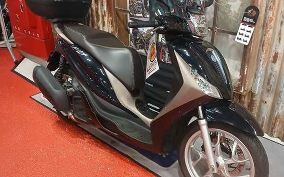 Gebrauchtmotorrad Piaggio Medley 125 - Bild 7