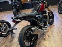 Gebrauchtmotorrad Triumph Speed 400