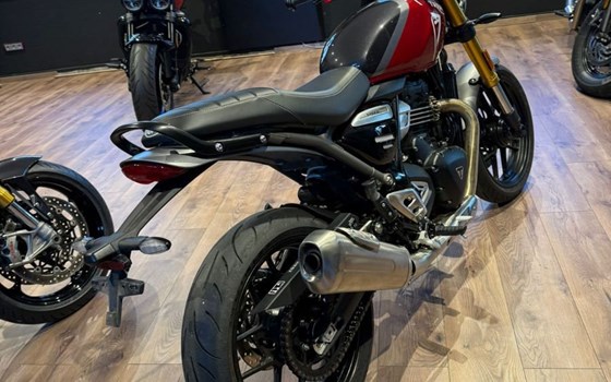 Gebrauchtmotorrad Triumph Speed 400 - Bild 1