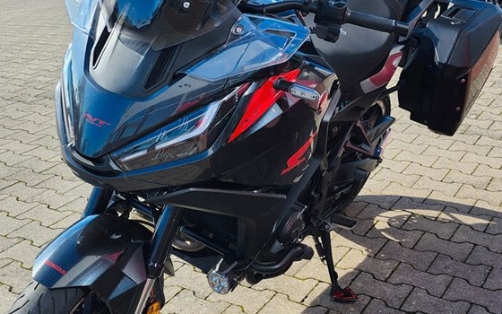 Gebrauchtmotorrad Honda NT1100 DCT - Bild 3