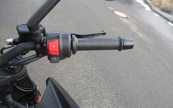 Neufahrzeug KTM 125 Duke - Bild 11