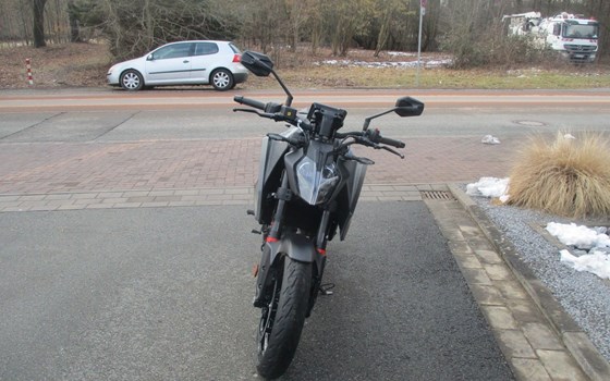 Neufahrzeug KTM 125 Duke - Bild 4