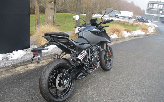 Neufahrzeug KTM 125 Duke - Bild 9