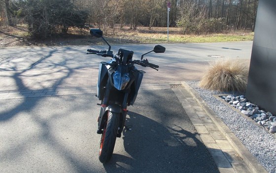 Neufahrzeug KTM 125 Duke - Bild 4
