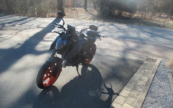 Neufahrzeug KTM 125 Duke - Bild 5