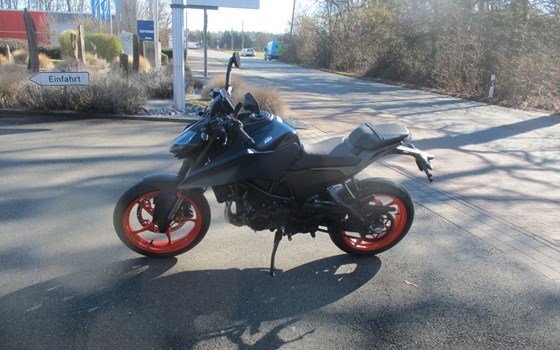 Neufahrzeug KTM 125 Duke - Bild 6