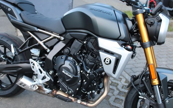 Neufahrzeug Suzuki GSX-8T - Bild 8