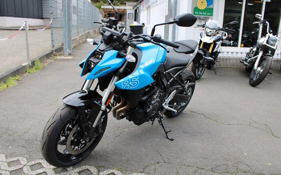 Gebrauchtmotorrad Suzuki GSX-8S - Bild 2