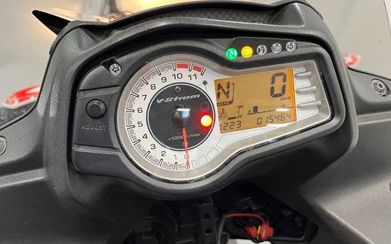 Gebrauchtmotorrad Suzuki V-Strom 650 - Bild 8