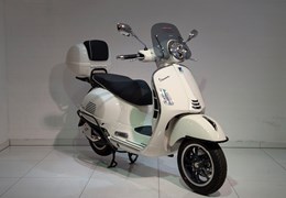 Neumotorrad Vespa GTS 300 Super