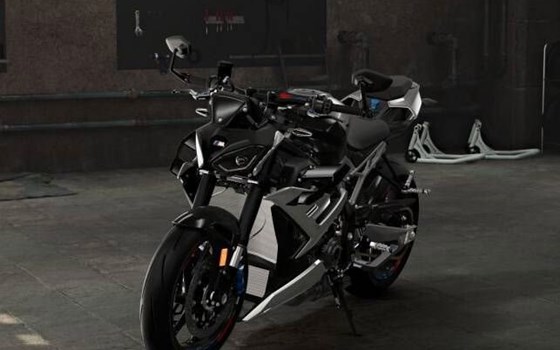 Neufahrzeug BMW M 1000 RR - Bild 5