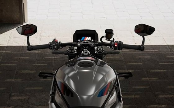 Neufahrzeug BMW M 1000 RR - Bild 7