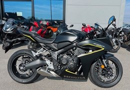 Neumotorrad Honda CBR650R