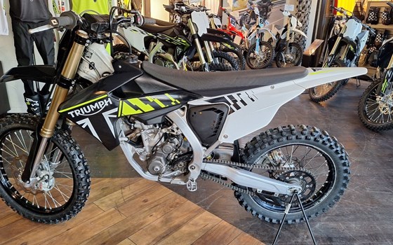 Gebrauchtmotorrad Triumph TF 250-X - Bild 2
