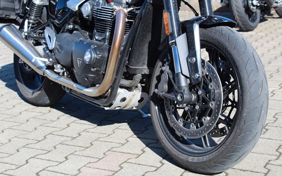 Gebrauchtmotorrad Triumph 5T Speed Twin - Bild 14