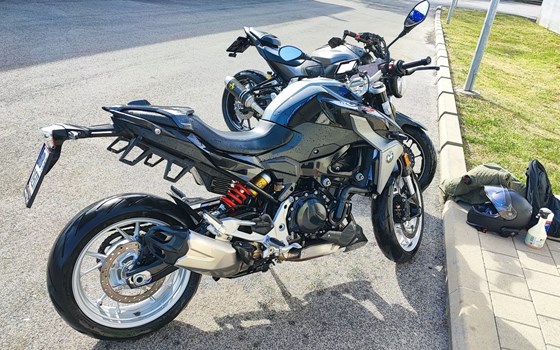 Gebrauchtmotorrad BMW F 900 R - Bild 2