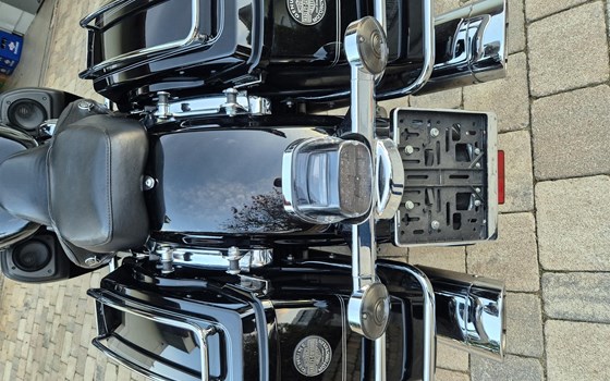 Gebrauchtmotorrad Harley-Davidson Electra Glide Ultra Classic FLHTCU - Bild 5