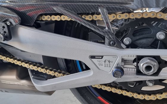 Gebrauchtmotorrad BMW M 1000 RR - Bild 7
