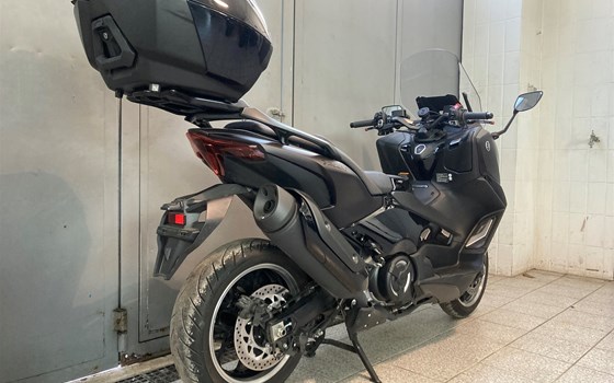 Gebrauchtmotorrad Yamaha TMAX Tech MAX - Bild 5