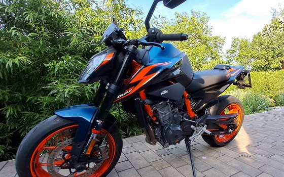 Gebrauchtmotorrad KTM 890 Duke R - Bild 1