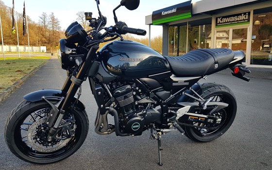 Neufahrzeug Kawasaki Z900 RS Black Ball Edition - Bild 5