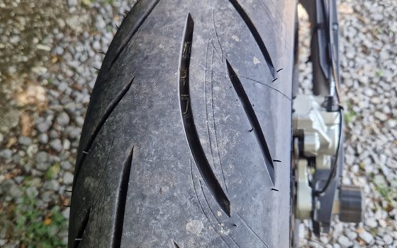 Gebrauchtmotorrad KTM 690 SMC R - Bild 10