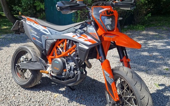Gebrauchtmotorrad KTM 690 SMC R - Bild 5