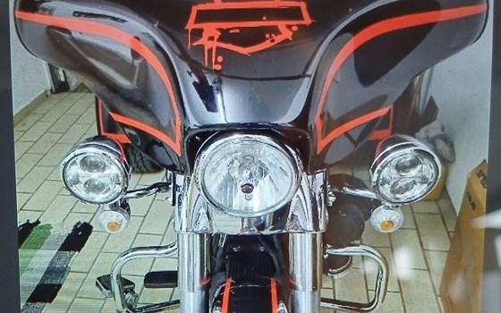 Gebrauchtmotorrad Harley-Davidson Freewheeler - Bild 1