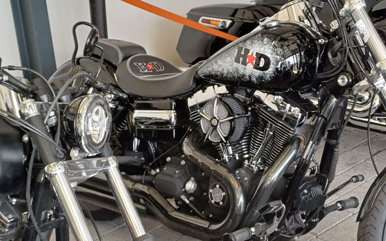 Gebrauchtmotorrad Harley-Davidson Dyna Wide Glide FXDWG - Bild 1