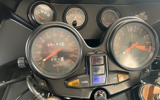 Gebrauchtmotorrad Honda CB 900 F2 Bol d'or - Bild 3