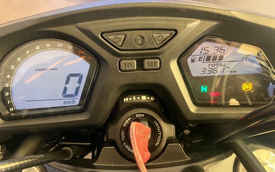 Gebrauchtmotorrad Honda CB650F - Bild 3