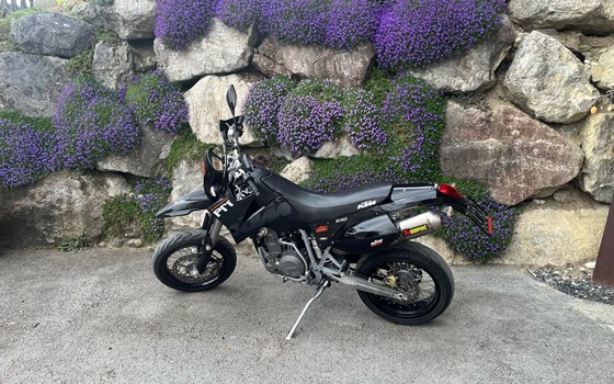 Gebrauchtmotorrad KTM 640 LC4 Supermoto - Bild 7