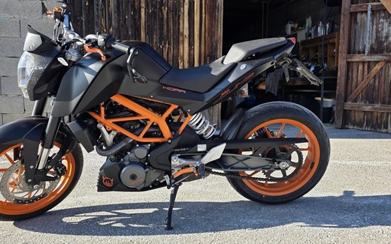 Gebrauchtmotorrad KTM 390 Duke - Bild 1
