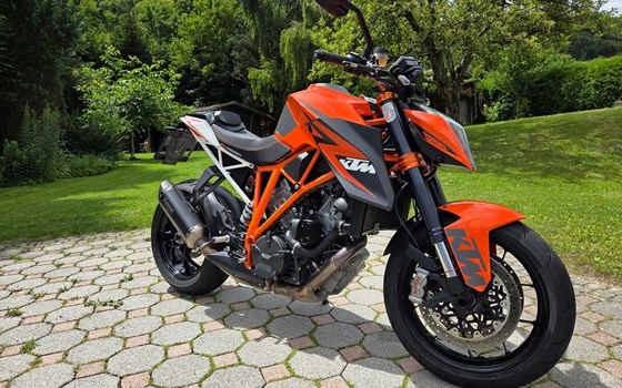 Gebrauchtmotorrad KTM 1290 Super Duke R - Bild 1