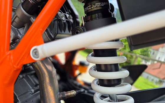 Gebrauchtmotorrad KTM 1290 Super Duke R - Bild 7