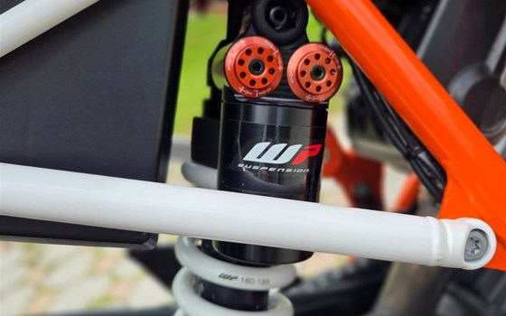 Gebrauchtmotorrad KTM 1290 Super Duke R - Bild 9