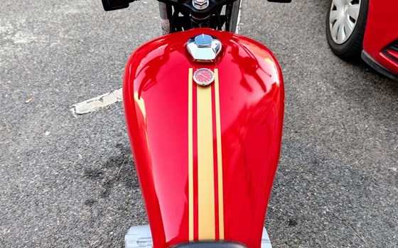 Gebrauchtmotorrad Honda CB 250 - Bild 4