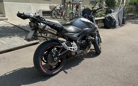 Motorrad Occasion Suzuki GSR 600 - Bild 4
