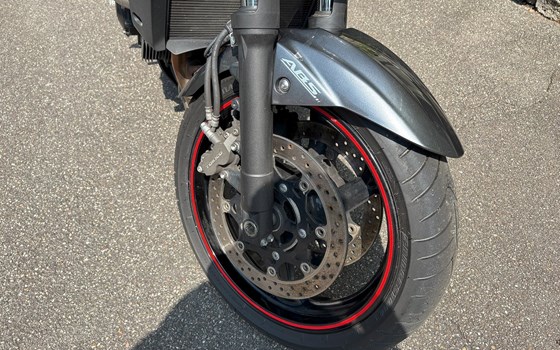 Motorrad Occasion Suzuki GSR 600 - Bild 6
