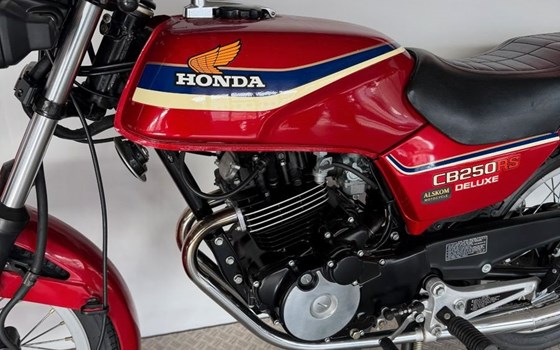 Gebrauchtmotorrad Honda CB 250 - Bild 2