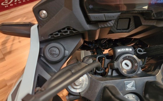 Gebrauchtmotorrad Honda CB500X - Bild 13