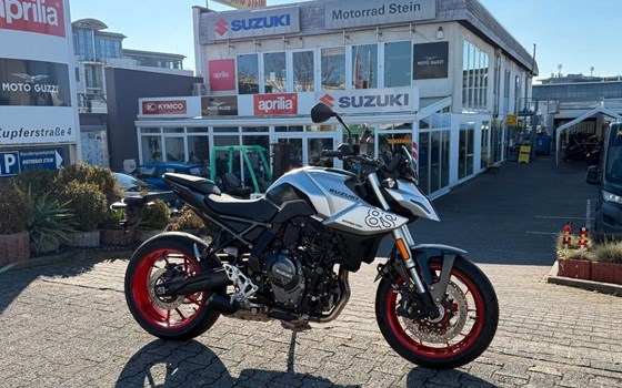 Gebrauchtmotorrad Suzuki GSX-8S - Bild 1