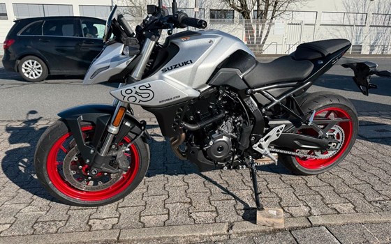 Gebrauchtmotorrad Suzuki GSX-8S - Bild 3