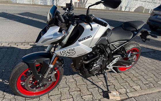 Gebrauchtmotorrad Suzuki GSX-8S - Bild 7